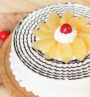 Pineapple Cakes