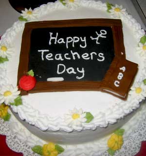 Teachers Day Cake